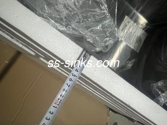 مطبخ من الفولاذ المقاوم للصدأ حوض غسيل واحد مع تصريف سهل التنظيف ومادة دائمة
