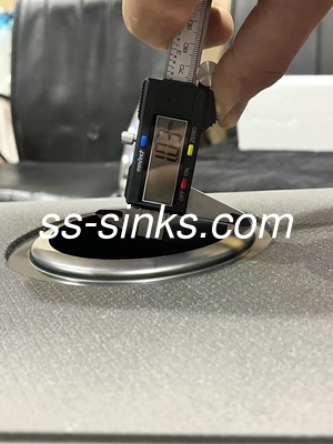 الفولاذ المقاوم للصدأ مزدوج وعاء غسيل سلة الصرف الصحي مركز الصرف الصحي وضع متضمنة الملحقات سلة